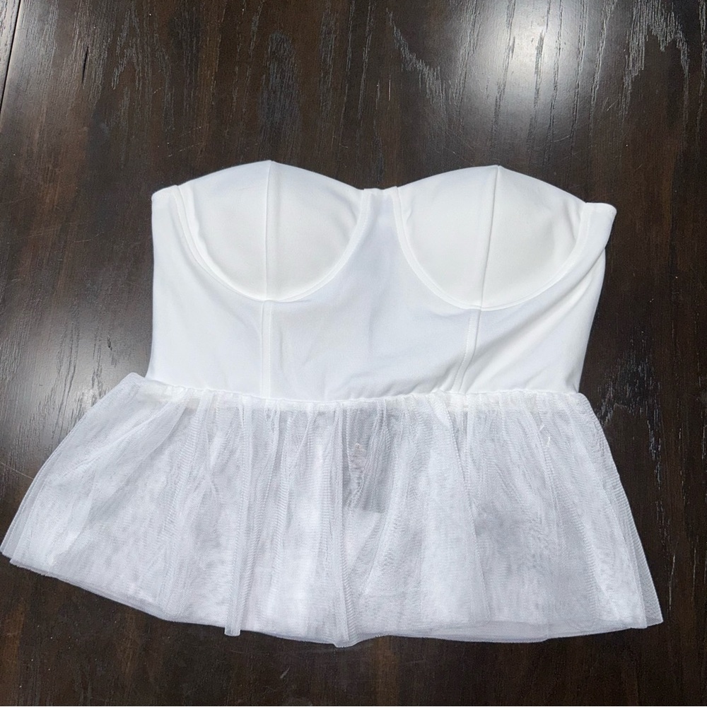NWT Sincerely Jules white strapless bustier peplum top